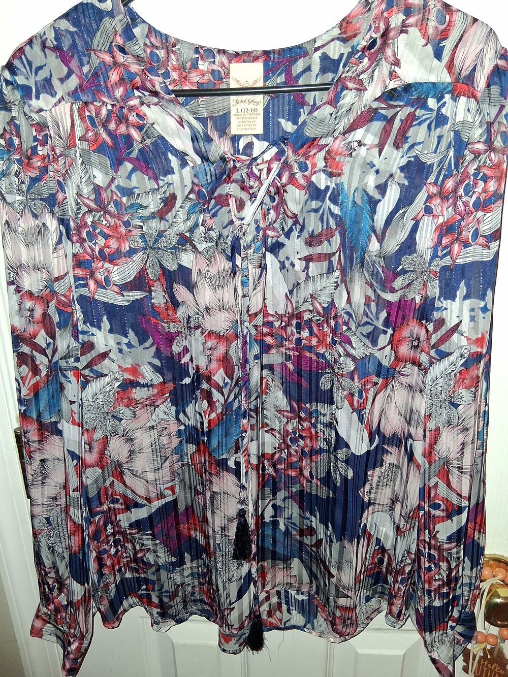 Faded Glory Floral Pleated Tie-Front Blouse in Navy, Pink & Blue